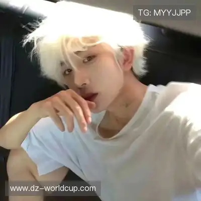 龙含雅